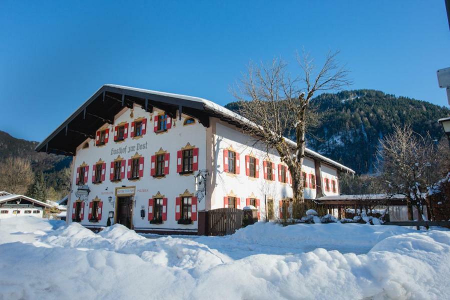 Posthotel Sachrang Exterior photo