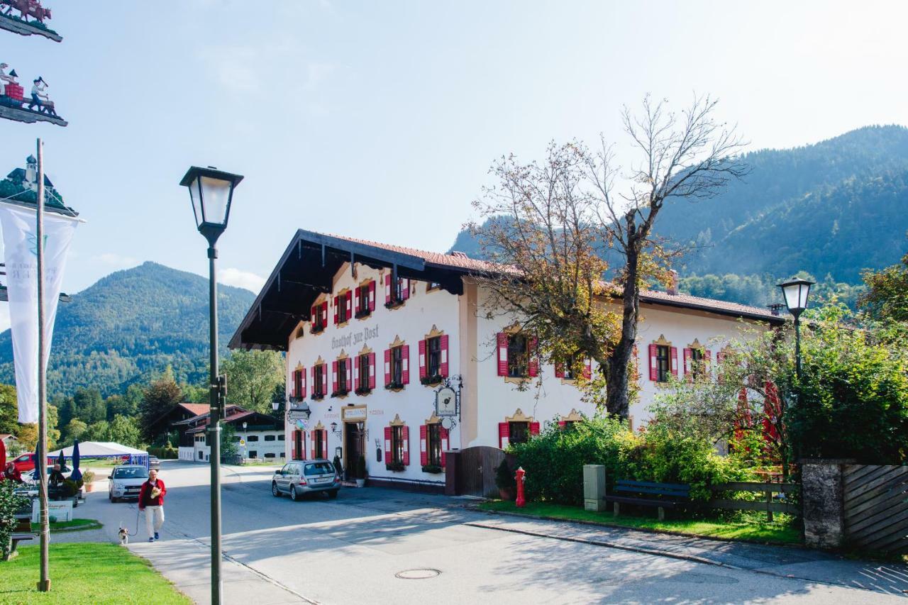 Posthotel Sachrang Exterior photo