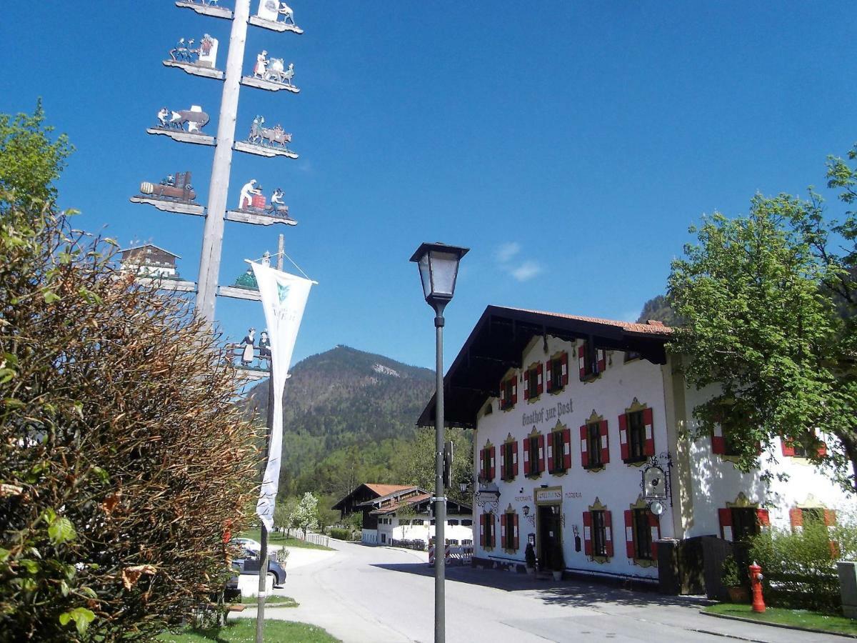 Posthotel Sachrang Exterior photo